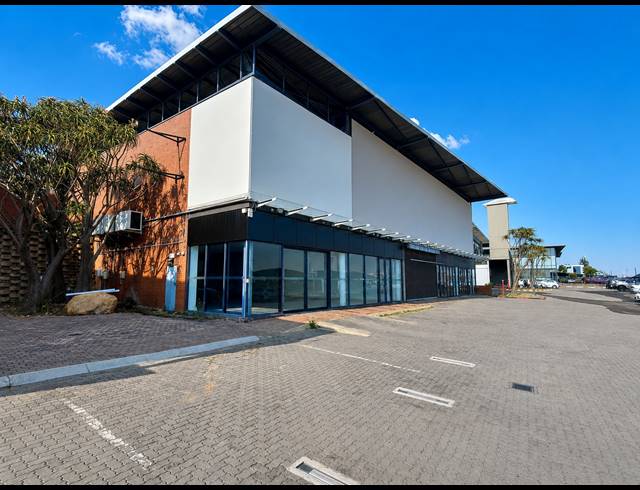 403M² SHOWROOM TO LET IN LONEHILL